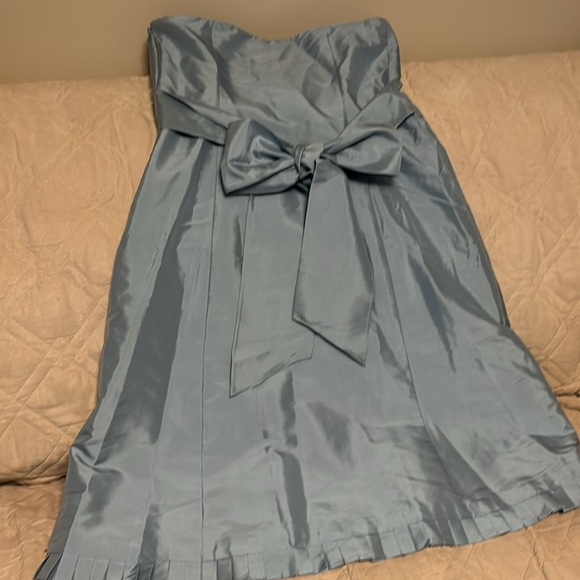 Mint green, silk dupioni Ann Taylor strapless dress. - Picture 3 of 4